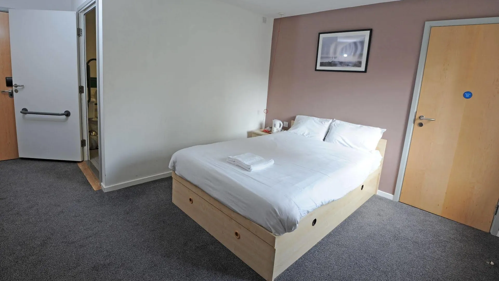Leeds Beckett Carnegie Village ホテル